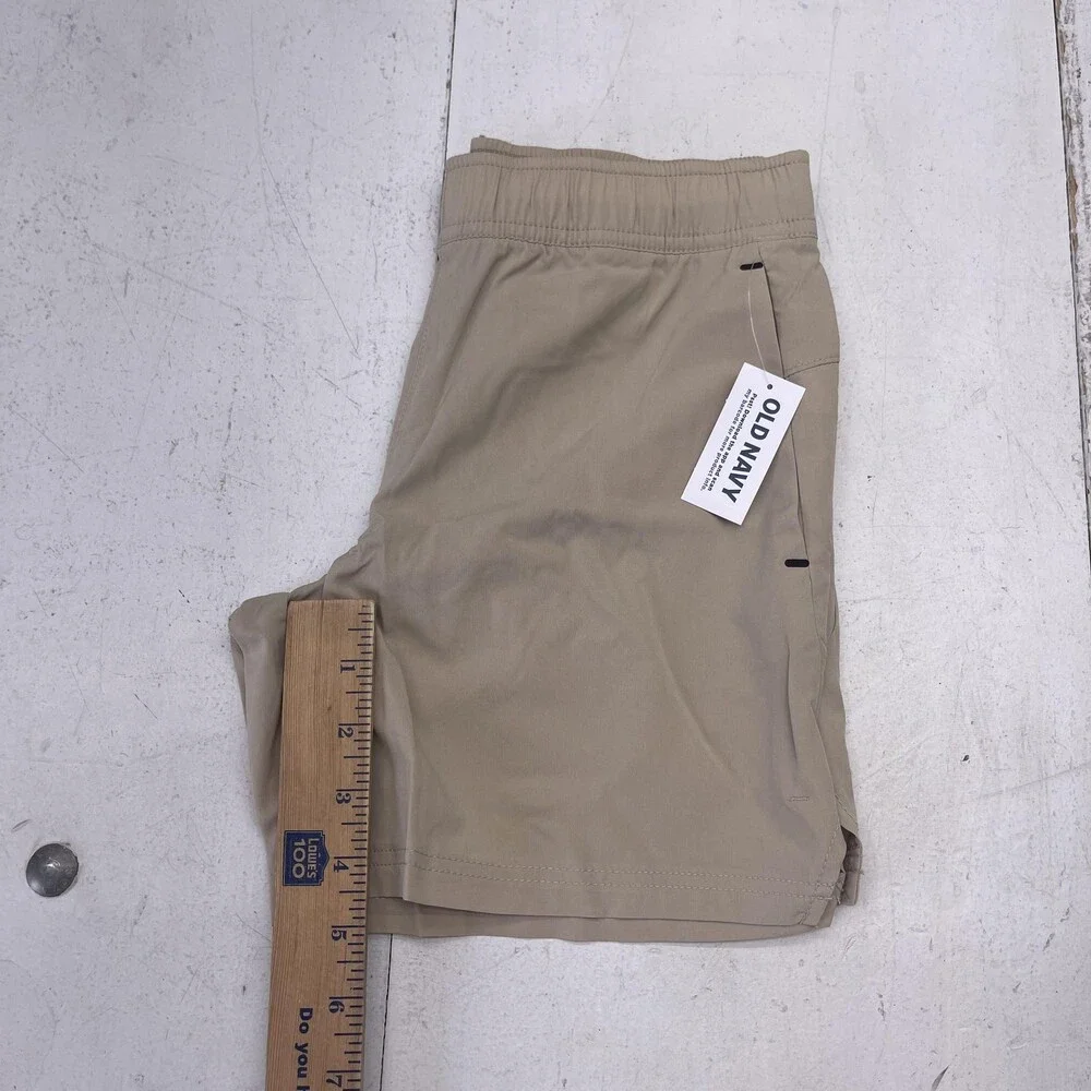 Old Navy Shorts Kids Medium Khaki StretchTech 5 in Inseam Quick-Dry Athletic